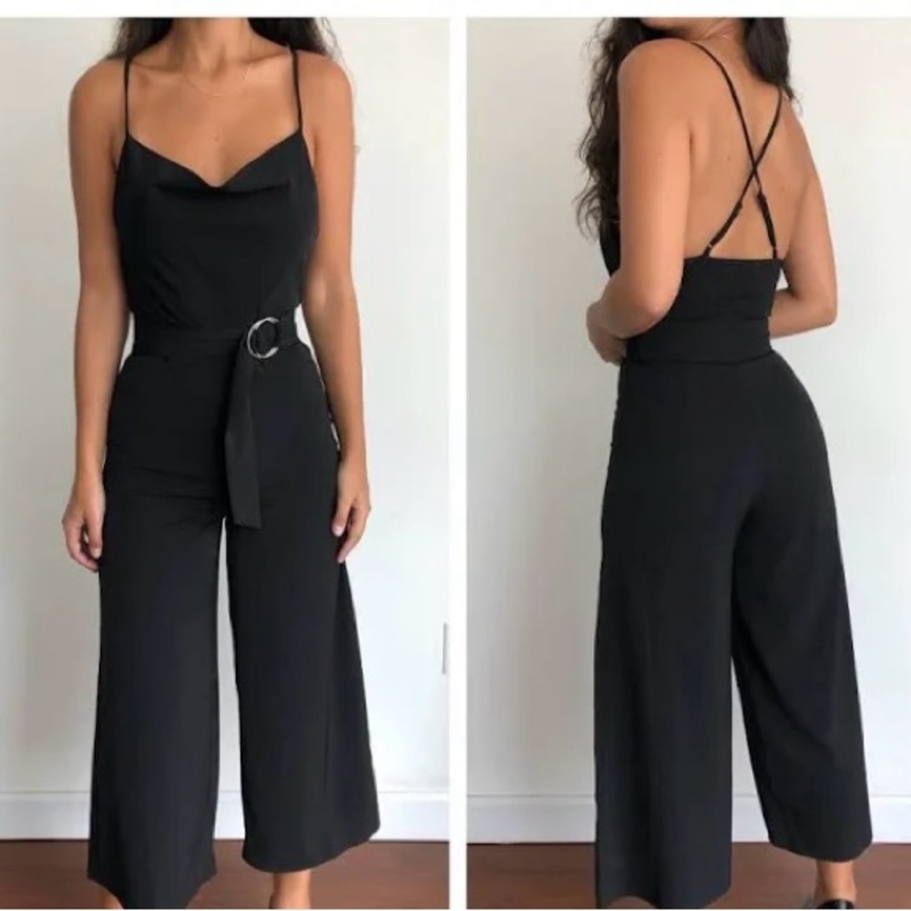 New black belted straps vneck sexy festive wide legs jumpsuit, Size 0